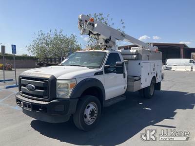 Altec AT200A, 35 ft, Telescopic Non-Insulated Bucket Truck