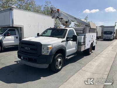 Altec AT200-A, 35 ft, Telescopic Bucket Truck