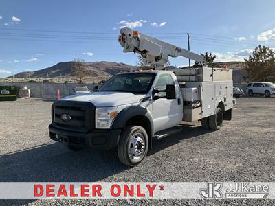 Altec AT200A, 35 ft, Articulating & Telescopic Bucket