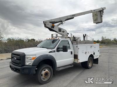 Versalift TEL29NE01, 34 ft, Telescopic Non-Insulated Bucket Truck