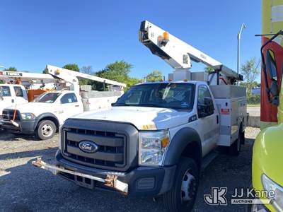 Versalift TEL29N-03, 29 ft, Telescopic Non-Insulated Bucket Truck