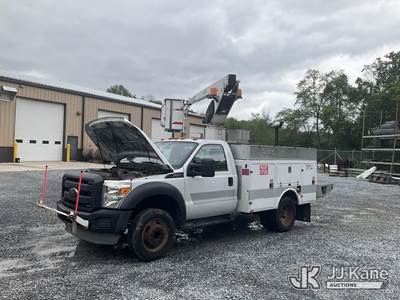 Versalift TEL29N-03, 34 ft, Non-Insulated Bucket Truck