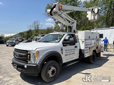 ETI ETC35S-NT, 40 ft, Articulating & Telescopic Non-Insulated Bucket Truck