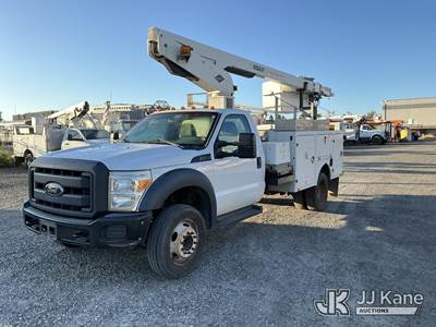 Versalift TEL29N, 34 ft, Telescopic Non-Insulated Bucket Truck