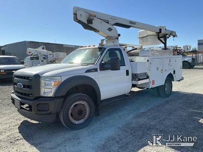 Versalift TEL29, 34 ft, Telescopic Non-Insulated Bucket Truck