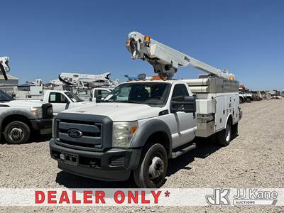 Altec AT200A, 35 ft, Telescopic Non-Insulated Bucket Truck