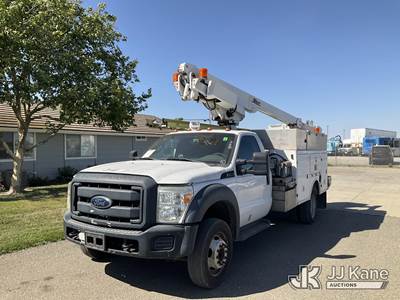 Altec AT200-A, 35 ft, Telescopic Non-Insulated Bucket Truck