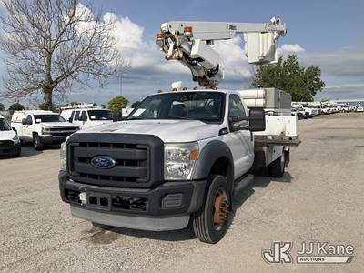 Altec AT200-A, 35 ft, Telescopic Non-Insulated Bucket Truck