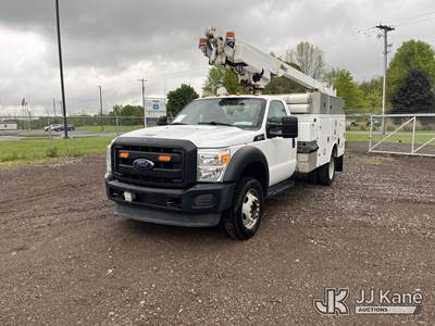 Altec AT200A, 35 ft, Telescopic Non-Insulated Bucket Truck