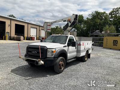 Versalift TEL29NE03, 34 ft, Telescopic Bucket Truck