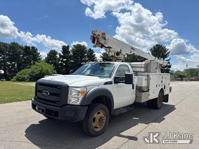 Altec AT200-A, 35 ft, Telescopic Non-Insulated Bucket Truck