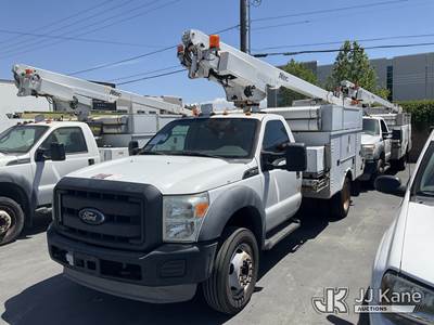 Altec AT200A, 35 ft, Telescopic Non-Insulated Bucket Truck