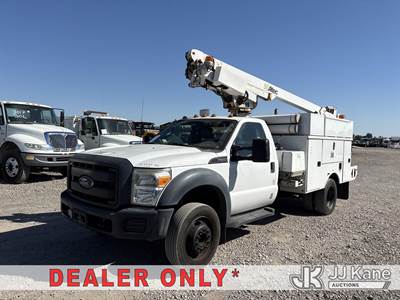 Altec AT200-A, 35 ft, Telescopic Non-Insulated Bucket Truck