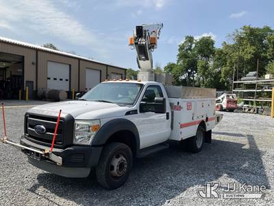Versalift TEL29N-03, 34 ft, Non-Insulated Bucket Truck