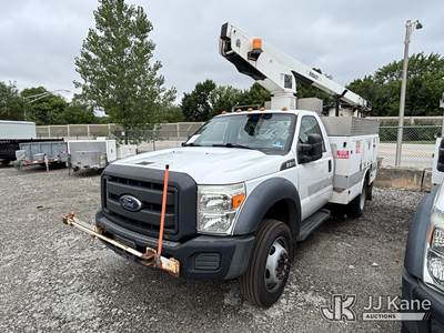 Versalift TEL29NE03, 34 ft, Telescopic Non-Insulated Bucket Truck