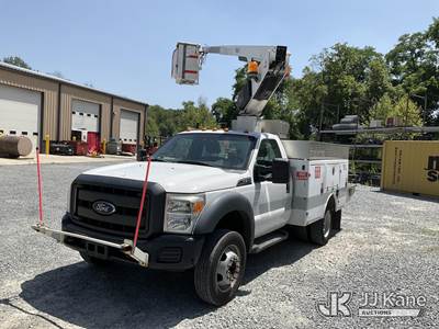 Versalift TEL29N-03, 34 ft, Non-Insulated Bucket Truck