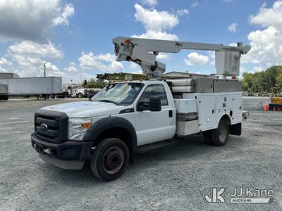 Altec AT200, 35 ft, Telescopic Non-Insulated Bucket Truck