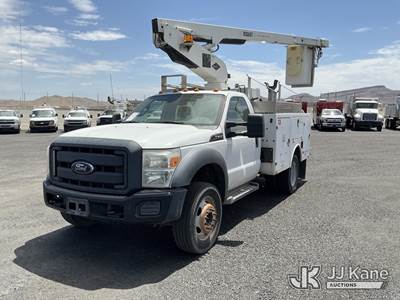Versalift TEL29, 34 ft, Telescopic Non-Insulated Bucket Truck