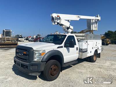 Altec AT200A, 35 ft, Telescopic Bucket Truck
