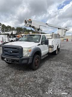 Altec AT200A, 35 ft, Telescopic Non-Insulated Bucket Truck