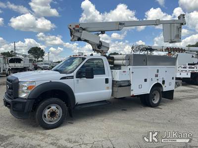 Altec AT200A, 35 ft, Telescopic Non-Insulated Bucket Truck