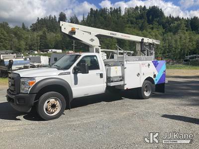 Versalift TEL29NE03, 34 ft, Telescopic Non-Insulated Bucket Truck