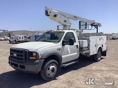 Versalift TEL29N02, 34 ft, Telescopic Non-Insulated Bucket Truck
