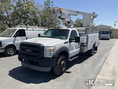 Altec AT200A, 35 ft, Telescopic Bucket Truck