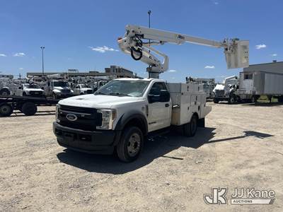 Altec AT235, 41 ft, Articulating & Telescopic Non-Insulated Bucket Truck