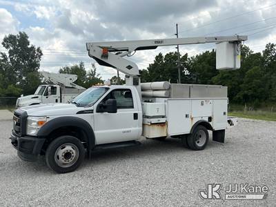 Versalift TEL29NE03, 34 ft, Telescopic Non-Insulated Bucket Truck