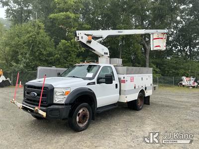 Versalift TEL29N-03, 34 ft, Telescopic Non-Insulated Bucket Truck