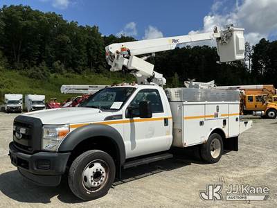 Altec AT200A, 35 ft, Telescopic Non-Insulated Bucket Truck