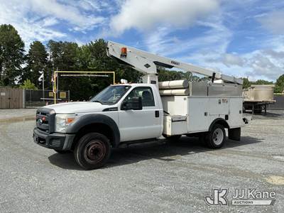 Ford F-450 Boom / Bucket Truck