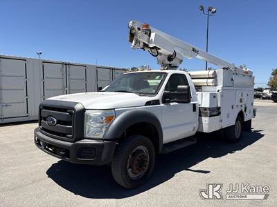 Altec AT200A, 35 ft, Telescopic Non-Insulated Bucket Truck