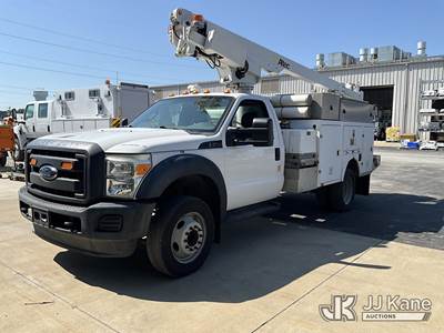 Altec AT200A, 35 ft, Telescopic Insulated Bucket Truck