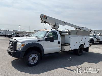 Altec AT200-A, 35 ft, Telescopic Non-Insulated Bucket Truck