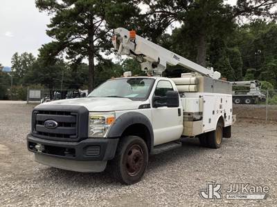 Altec AT200A, 35 ft, Telescopic Non-Insulated Bucket Truck