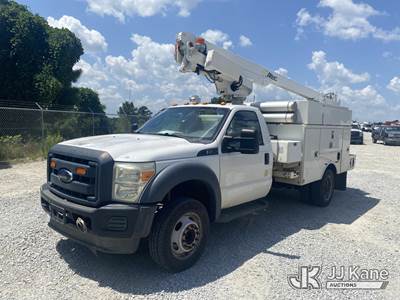 Altec AT200A, 36 ft, Telescopic Non-Insulated Bucket Truck
