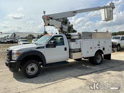 Altec AT200A, 35 ft, Telescopic Non-Insulated Bucket Truck
