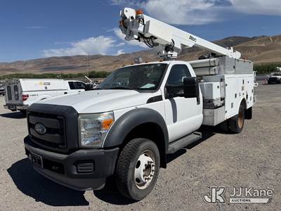 Altec AT200-A, 35 ft, Telescopic Non-Insulated Bucket Truck