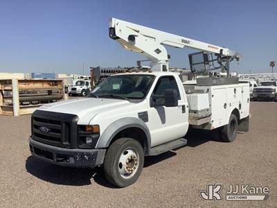 Versalift TEL29N02, 34 ft, Telescopic Non-Insulated Bucket Truck