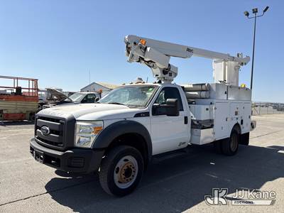 Altec AT200A, 35 ft, Telescopic Bucket Truck