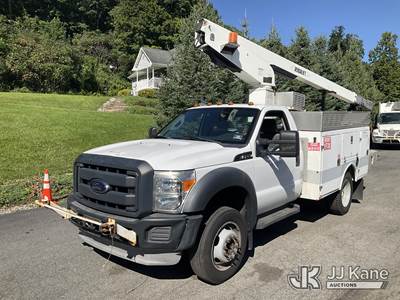 Ford F-450 Boom / Bucket Truck