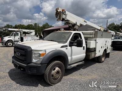 Altec AT200-A, 35 ft, Telescopic Non-Insulated Bucket Truck
