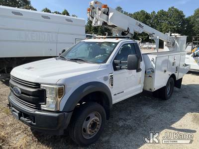 Altec AT200, 35 ft, Telescopic Non-Insulated Bucket Truck
