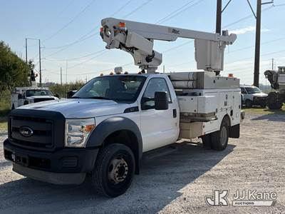Altec AT200A, 35 ft, Telescopic Non-Insulated Bucket Truck
