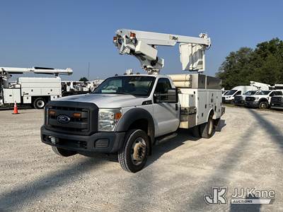 Altec AT200A, 35 ft, Telescopic Non-Insulated Bucket Truck