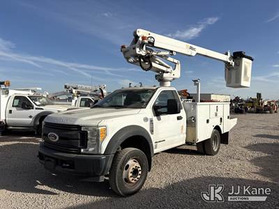 Altec AT235, 40 ft, Articulating & Telescopic Bucket