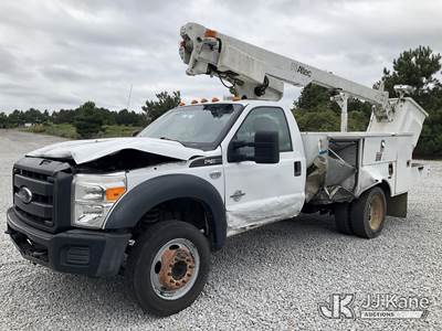 Altec AT200A, 35 ft, Telescopic Non-Insulated Bucket Truck