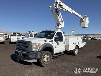 Altec AT235, 40 ft, Articulating & Telescopic Bucket